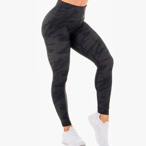 Ryderwear Camo High Waisted Leggings - Black Camo